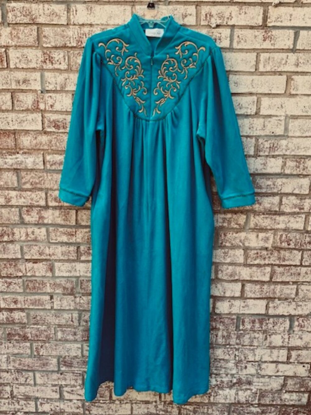 Turquoise Blue Embroidered Long Women's vintage Vanity Fair robe